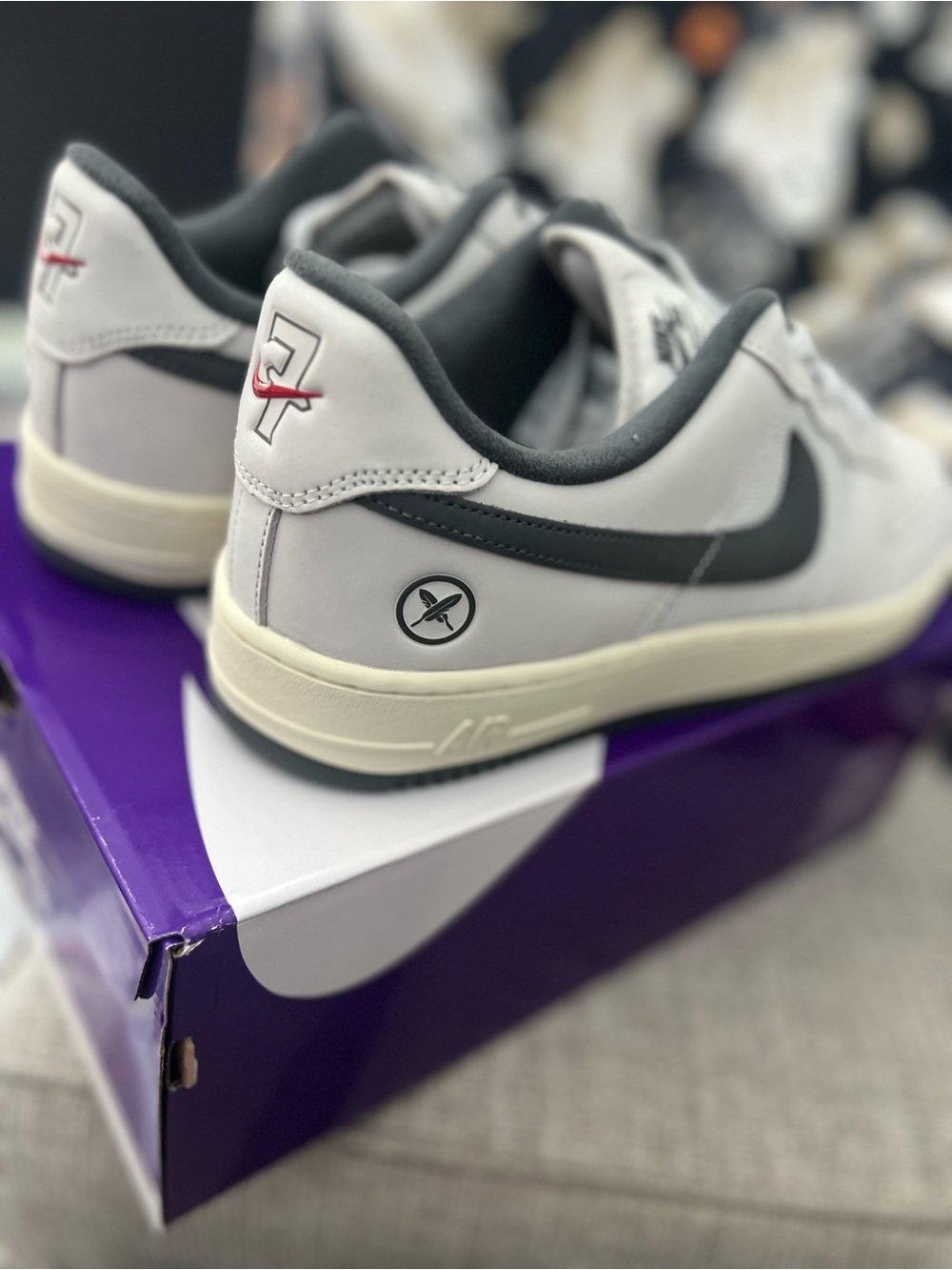 NIKE AIR FORCE 1 SB YUTO HORIGOME